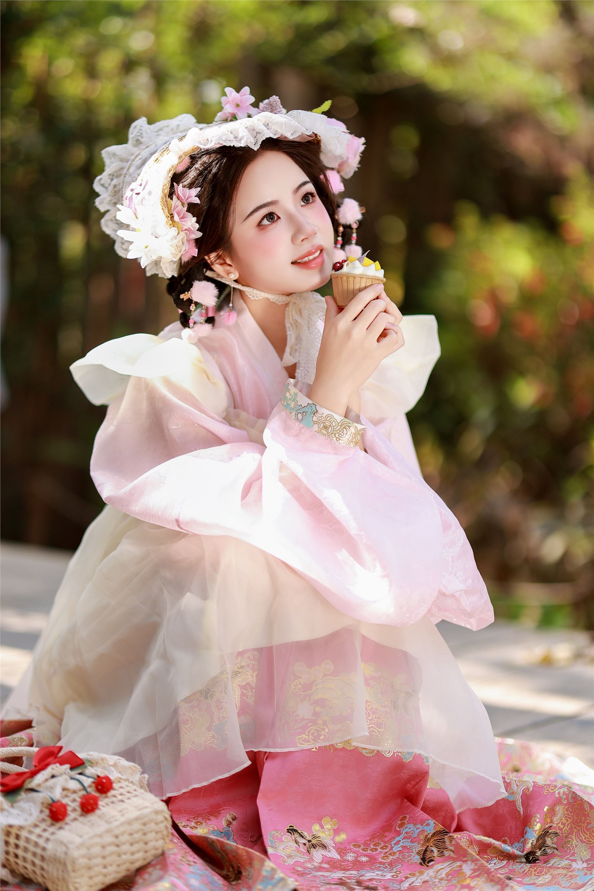 YITUYU艺图语 2025.02.01 草莓甜心 小杜同学